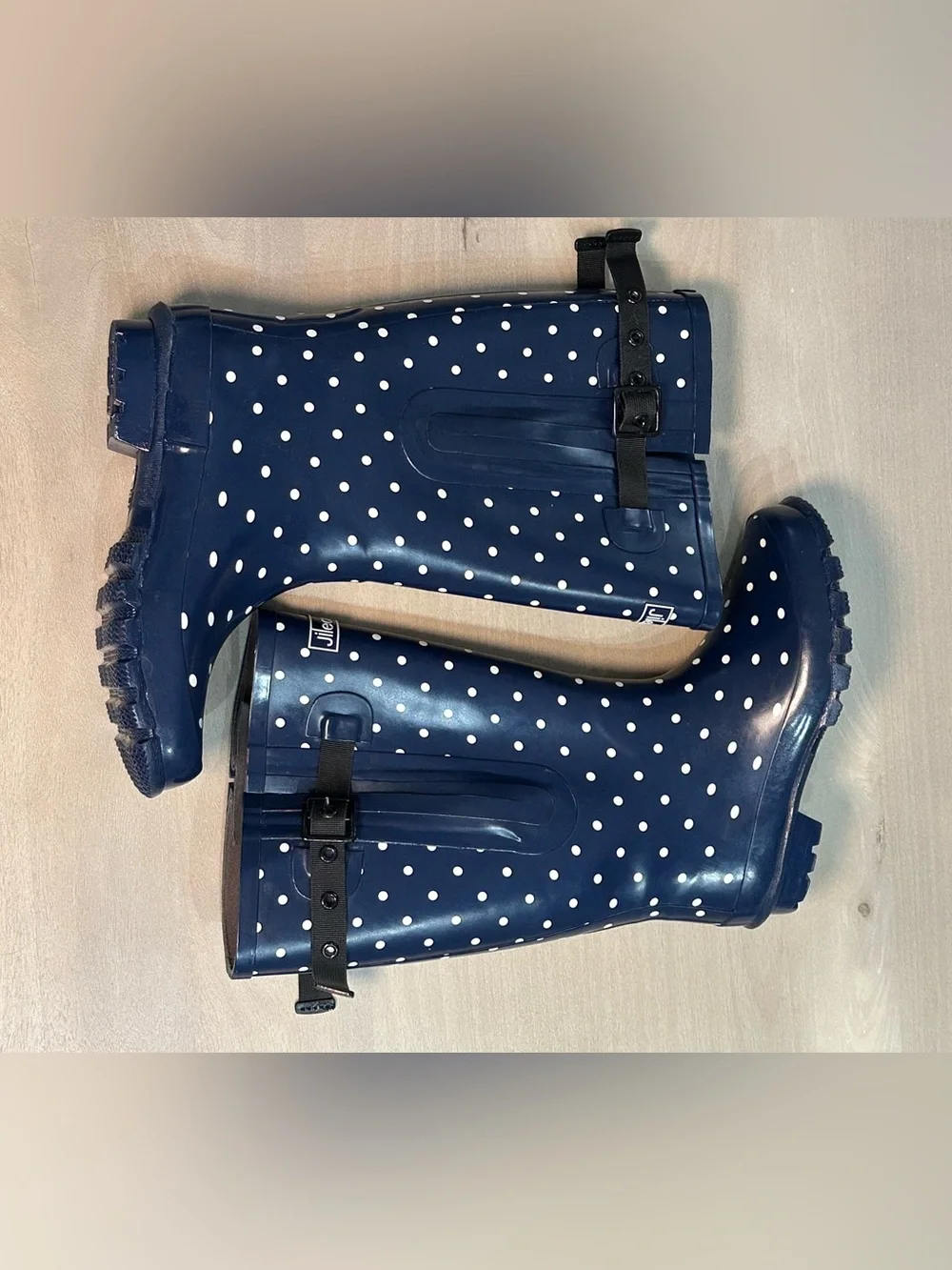 NWOT Jileon Extra Wide Calf Womens' Rain Boots, Size 7.